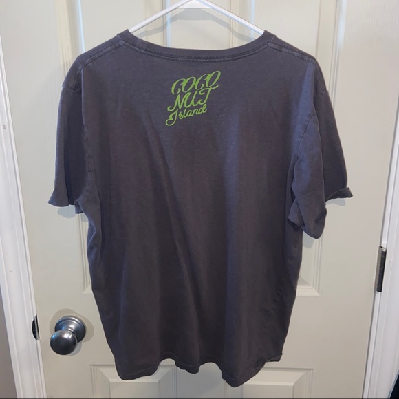 Coconut Island Brazil mens t shirt XL gray green text. - Picture 5 of 5